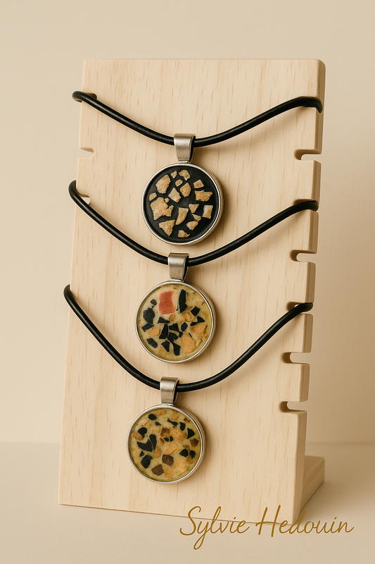 Pendentif coquille d'oeuf